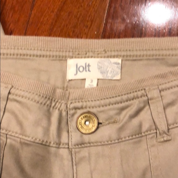 BNWOT jolt khaki cargo pants size 3 super soft - Picture 5 of 7